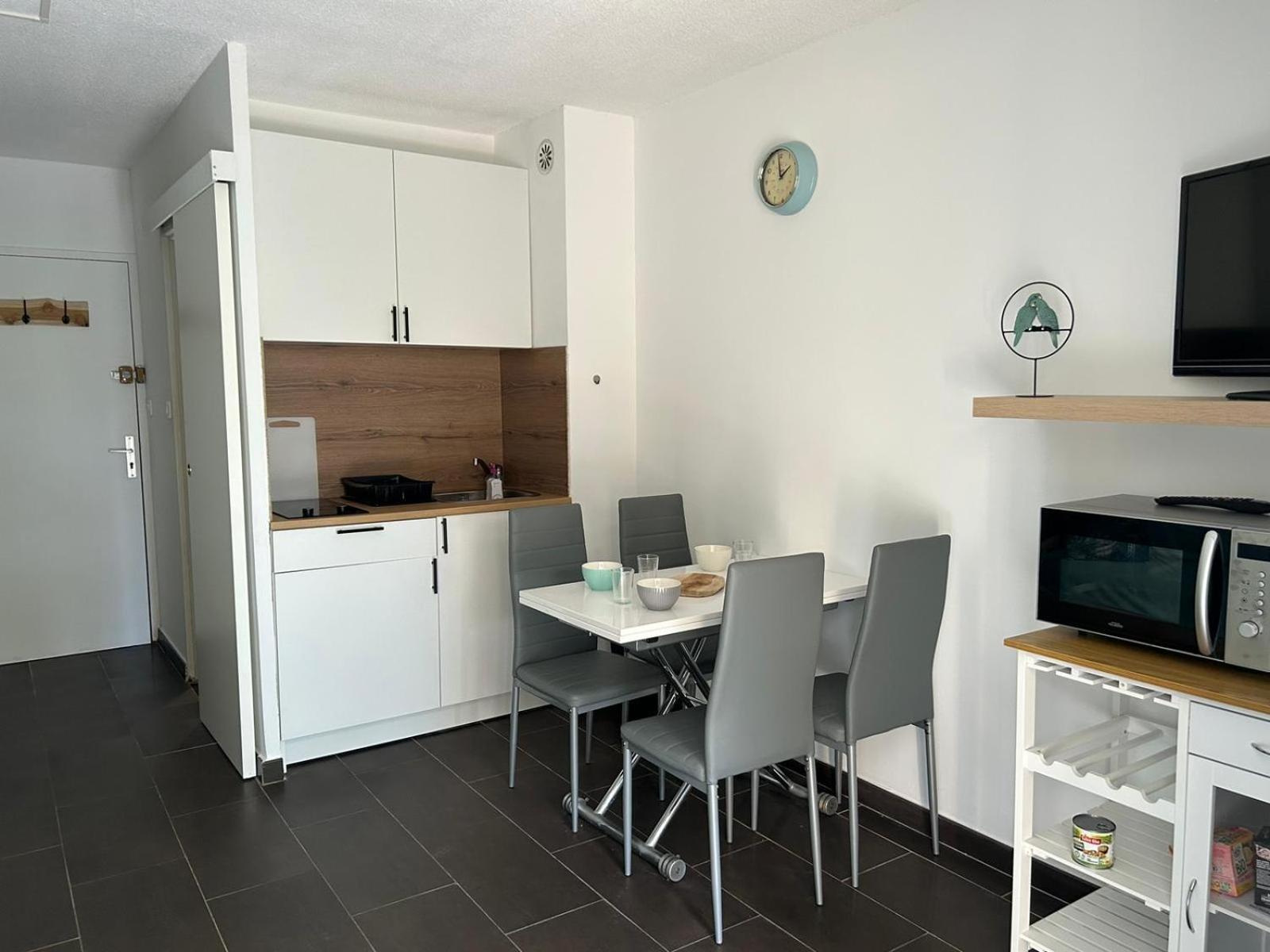 En Rez De Jardin Dans Propriete Prive Pour 4 Personnes